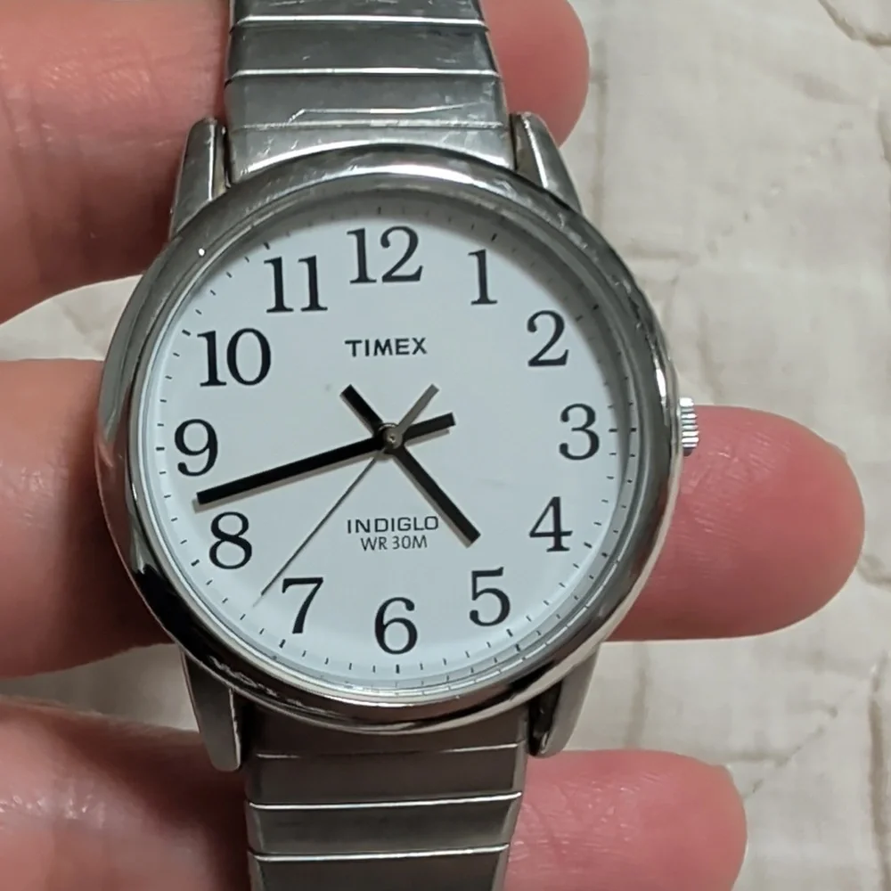 Timex Silver Stainless Steel Indiglo Men's Watch - White Dial